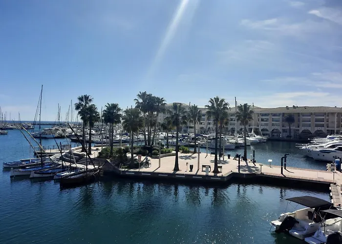 شقة Coeur Marina Climatise Terrasse Parking *