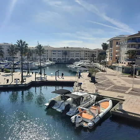 Coeur Marina Climatise Terrasse Parking Apartment Frejus